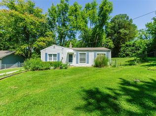 107 Arnold Pl, Saint Charles, MO 63303