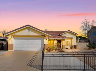 40066 Denham Dr, Palmdale, CA 93551