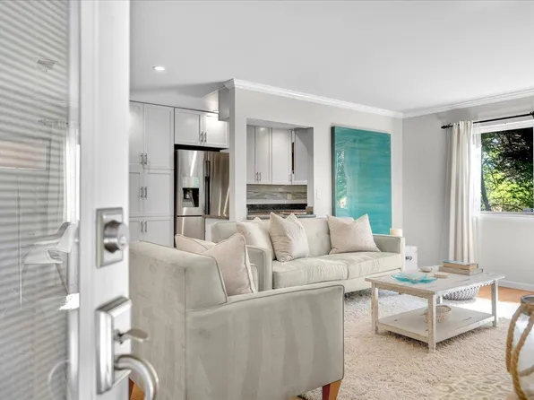 1400 Dolphin Dr, Aptos, CA 95003