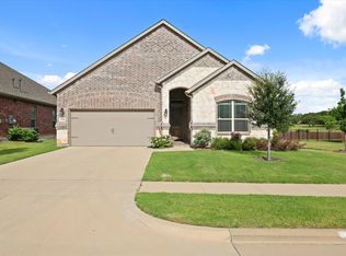 1340 Tucker Ln, Kennedale, TX 76060