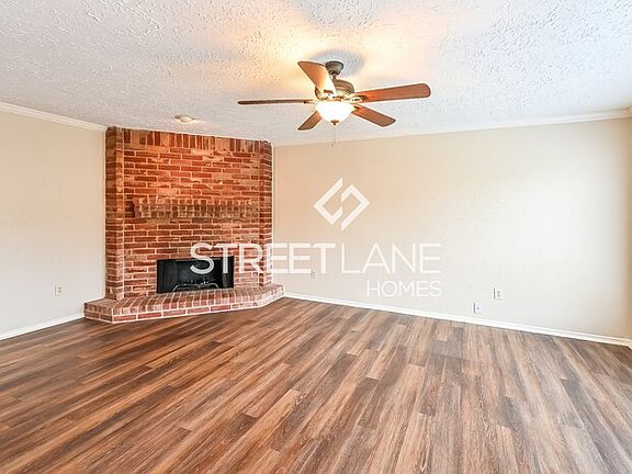 4th image of 22814 Powell House Ln