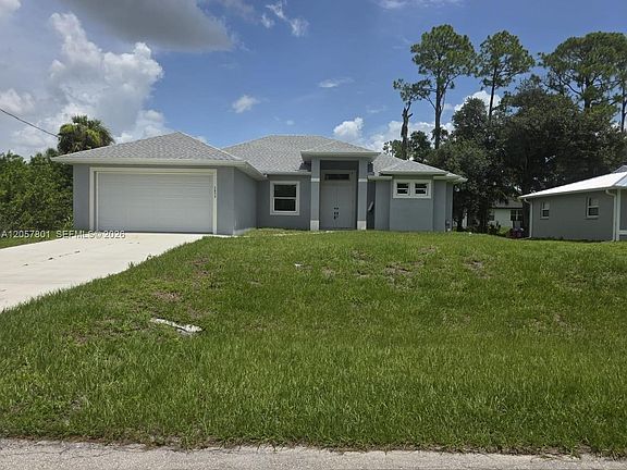 3rd image of 3852 Hopevale St