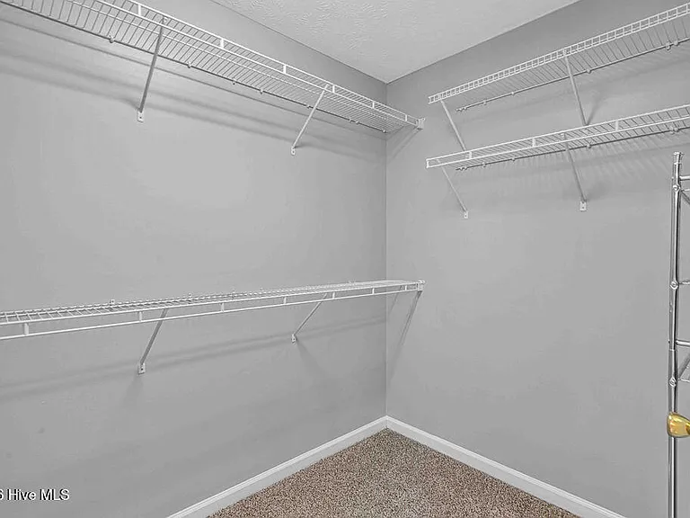 302 Altavista Loop — Photo 39