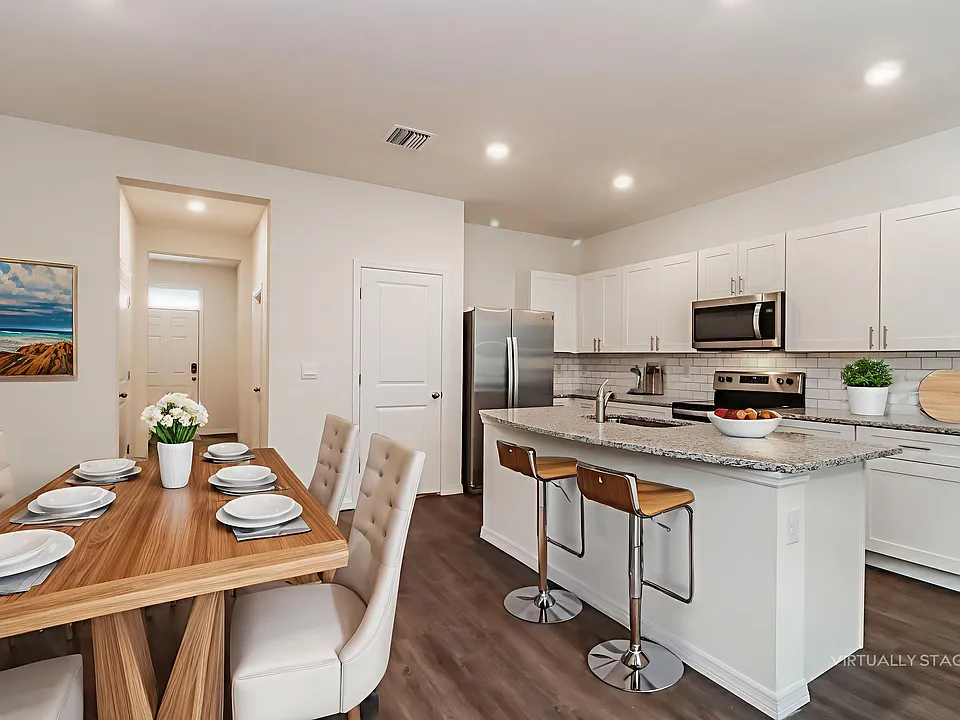 11880 Mountain Retreat Ln