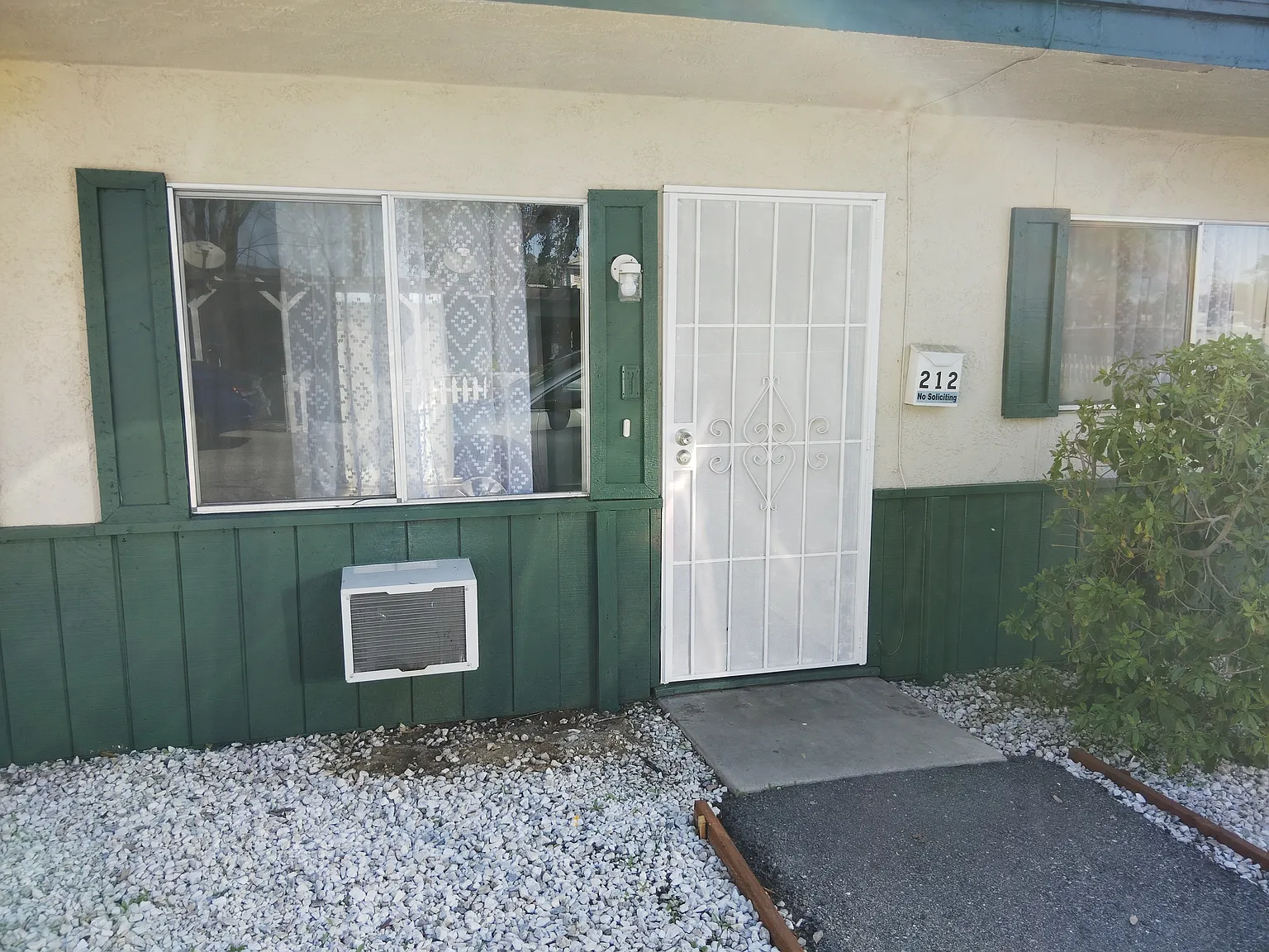 1 bed, 600 sqft, $1,400 — Photo 1
