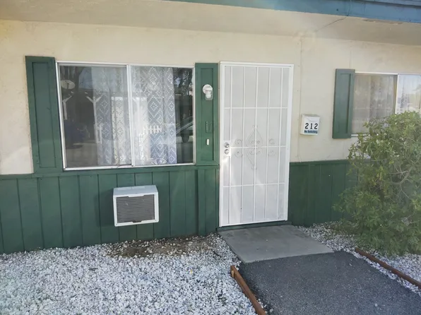 214 N Santa Fe St #214, Hemet, CA 92543