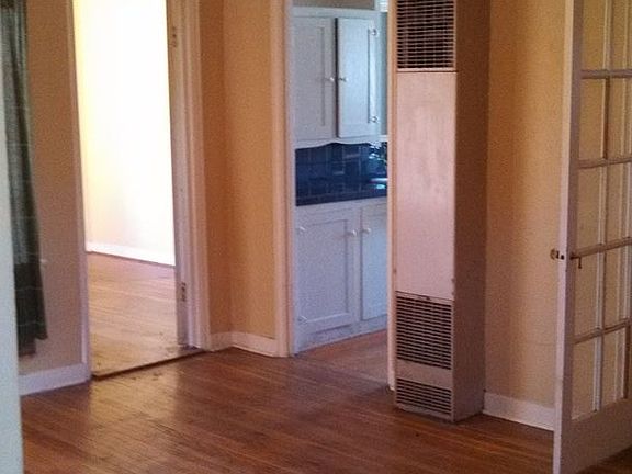 5th image of 5302 NE Wistaria Dr #6698215