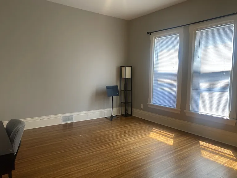 130 Gibbs St #3 — Photo 10