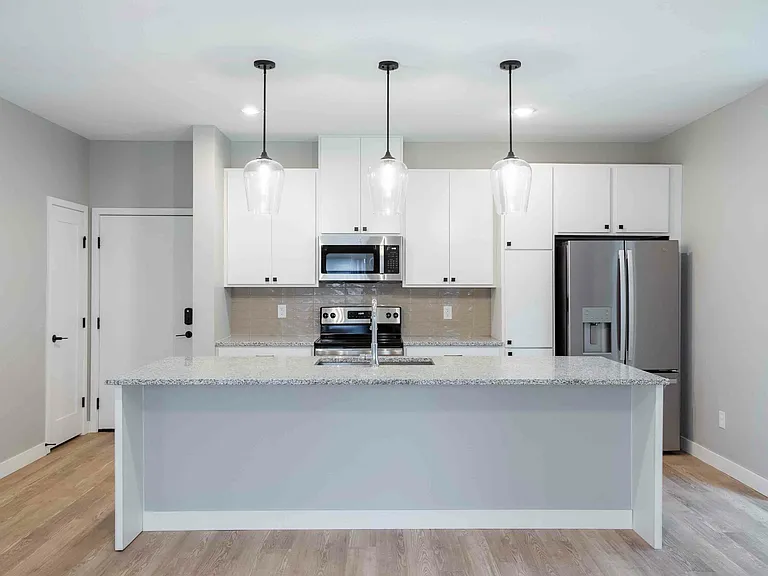 Summerwell Maple Grove — Photo 16
