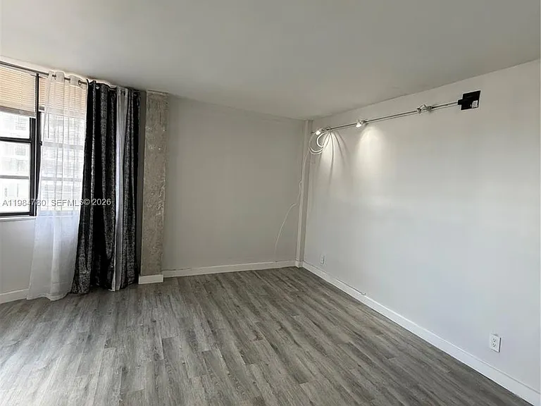 1825 S Ocean Dr #305 — Photo 14