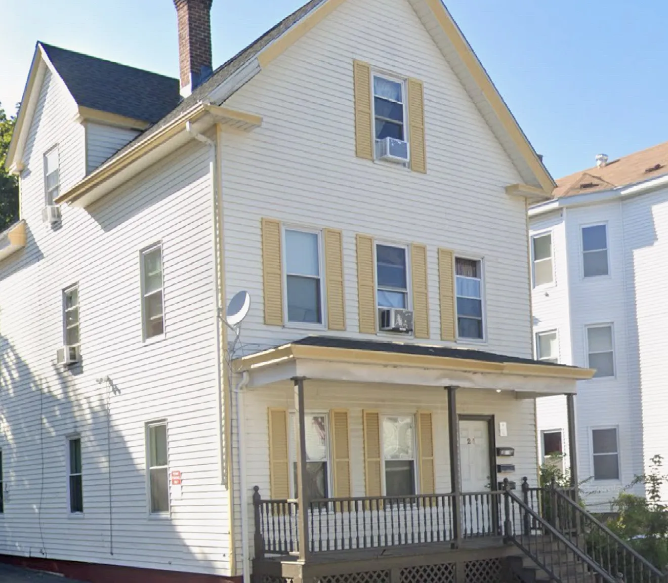 24 Mendon St — Photo 1