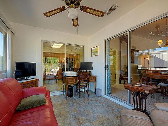 3rd image of 842 Leisure World