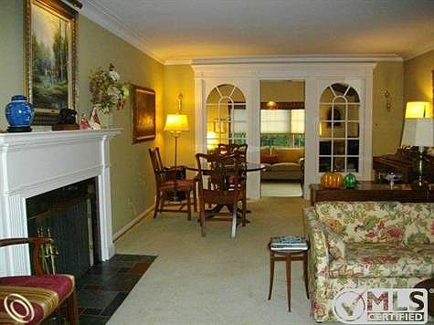 2 1171 Living Room.jpg
