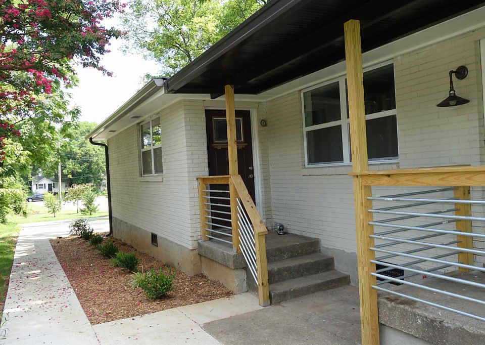 1st image of 325C Grace Ave