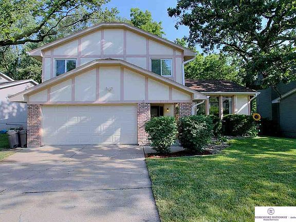 2nd image of 3714 Lynnwood Dr