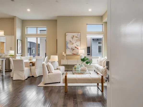 729 Eppleton Ln #403, Foster City, CA 94404