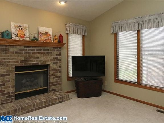 5th image of 6405 Chesterfield Ct