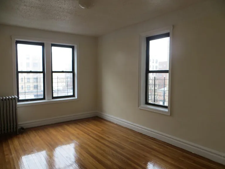 King Size Bedroom