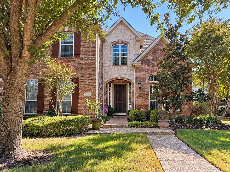 1st image of 25 Ridgewood Dr