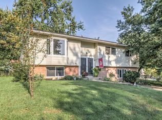 4925 Caribee Dr, Saint Louis, MO