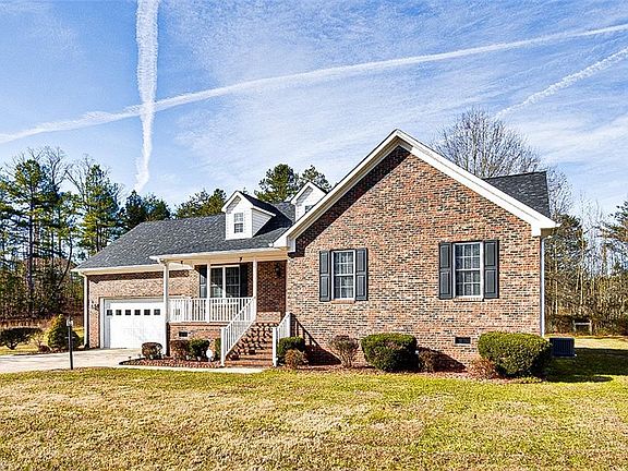 5th image of 208 Birch Creek Rd