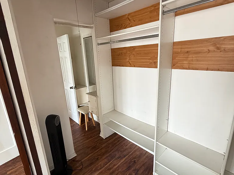 1111 4th St #201 — Photo 10
