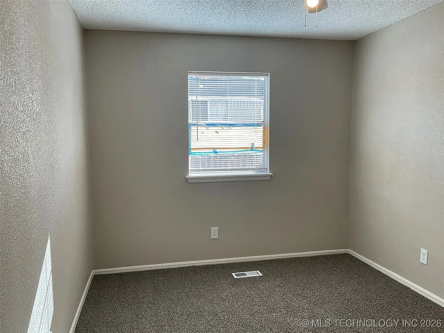 Available now beautifully updated 3-bedroom, 2-bath brick ranch home with an attached 2-car garage! — Photo 4