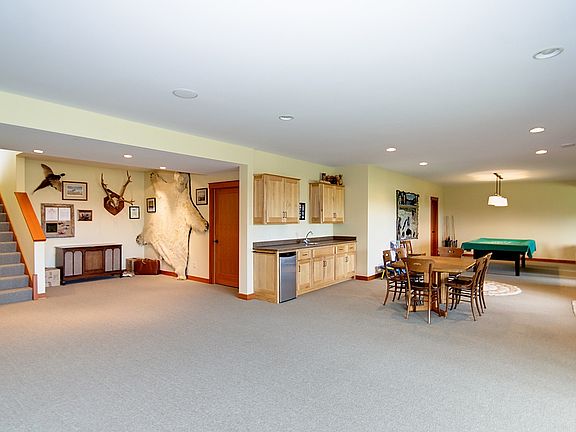 4th image of 11374 113th St E