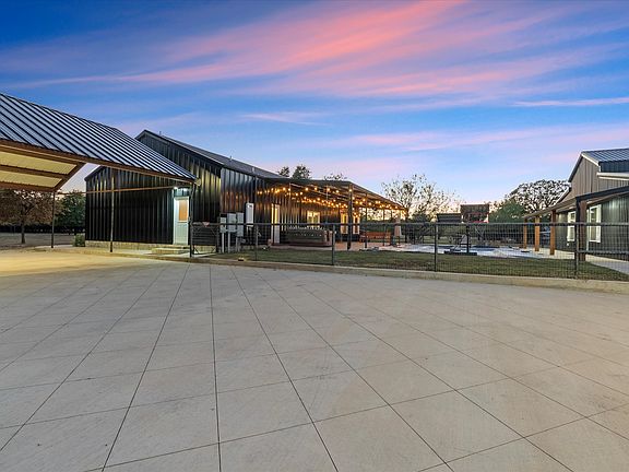 2nd image of 7601 Zion Hill Rd