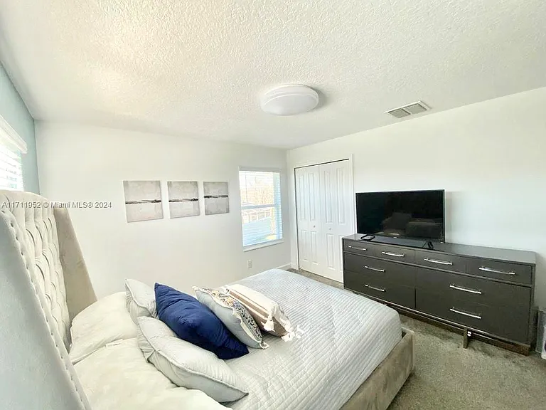 8955 Cabot Cliffs Dr — Photo 16