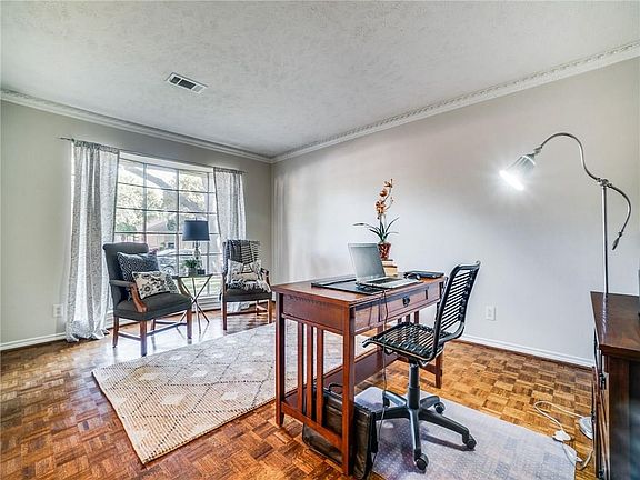 4th image of 9554 Atherton Dr