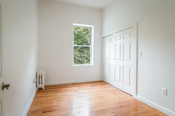 Rented by BLU Real Estate | media 9