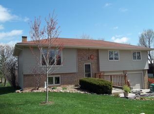 319 W View Dr, Osceola, IA 50213