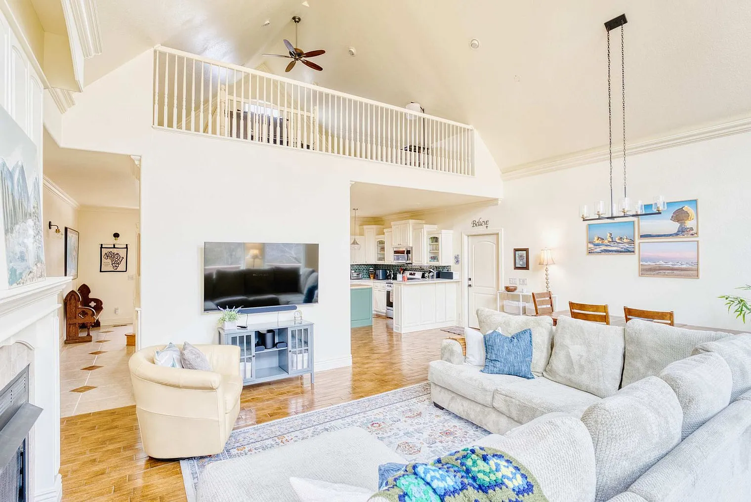 4 bed, 2.0 bath, 2174 sqft, $5,448 — Photo 2