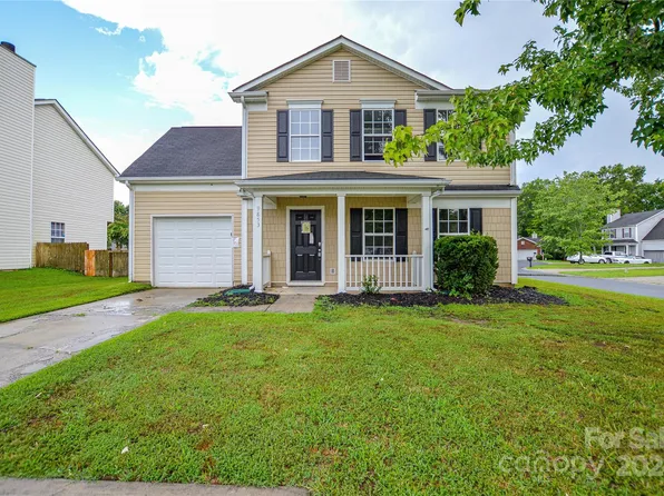 9853 Aviary Hill Way, Charlotte, NC 28214