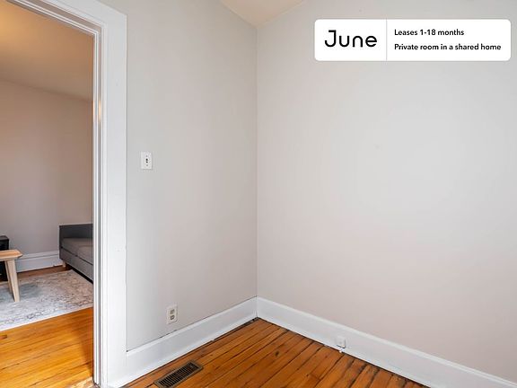 5th image of 2345 N Bosworth Ave #1R-B