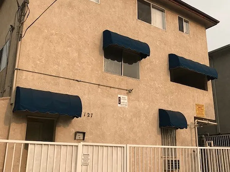 127 S Avenue 64 — Photo 15