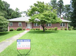 14 E Washington Cir, Honea Path, SC 29654
