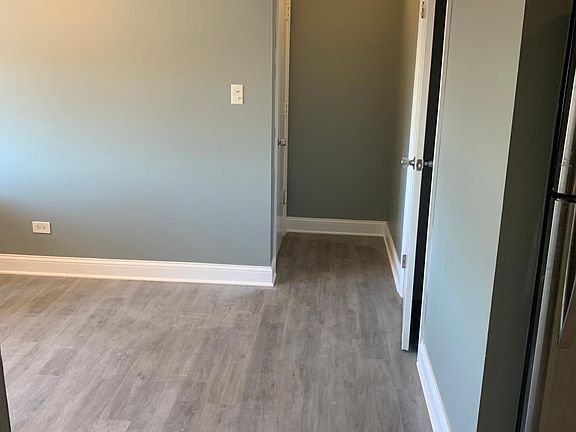 3rd image of 5648 Saint James Ct #2W