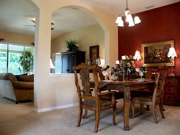 2nd image of 2916 Oak Creek