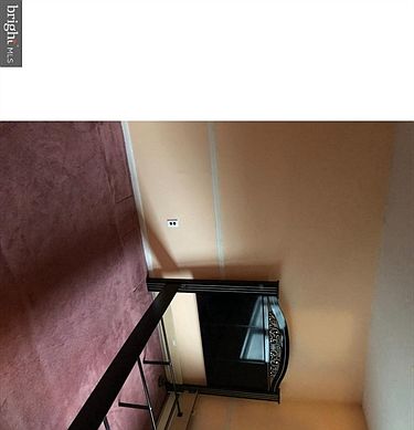 5th image of 7123 Vandike St