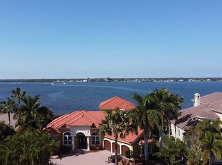 4215 Hawk Island Dr, Bradenton, FL 34208
