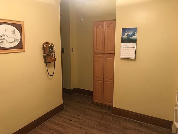 2nd image of 100 N Bridge St