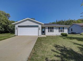 1721 Great Forest Dr, West Bend, WI 53090
