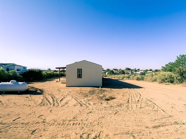 507 12th Ave NW, Rio Rancho, NM 87144