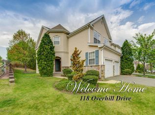 118 Overhill Dr, Parlin, NJ 08859