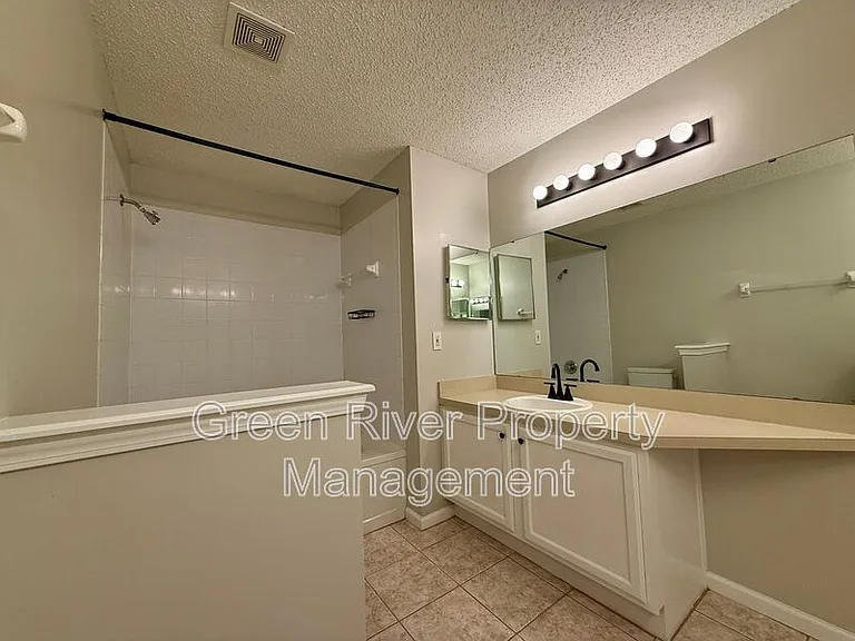 4139 Savannah Glen Blvd — Photo 26