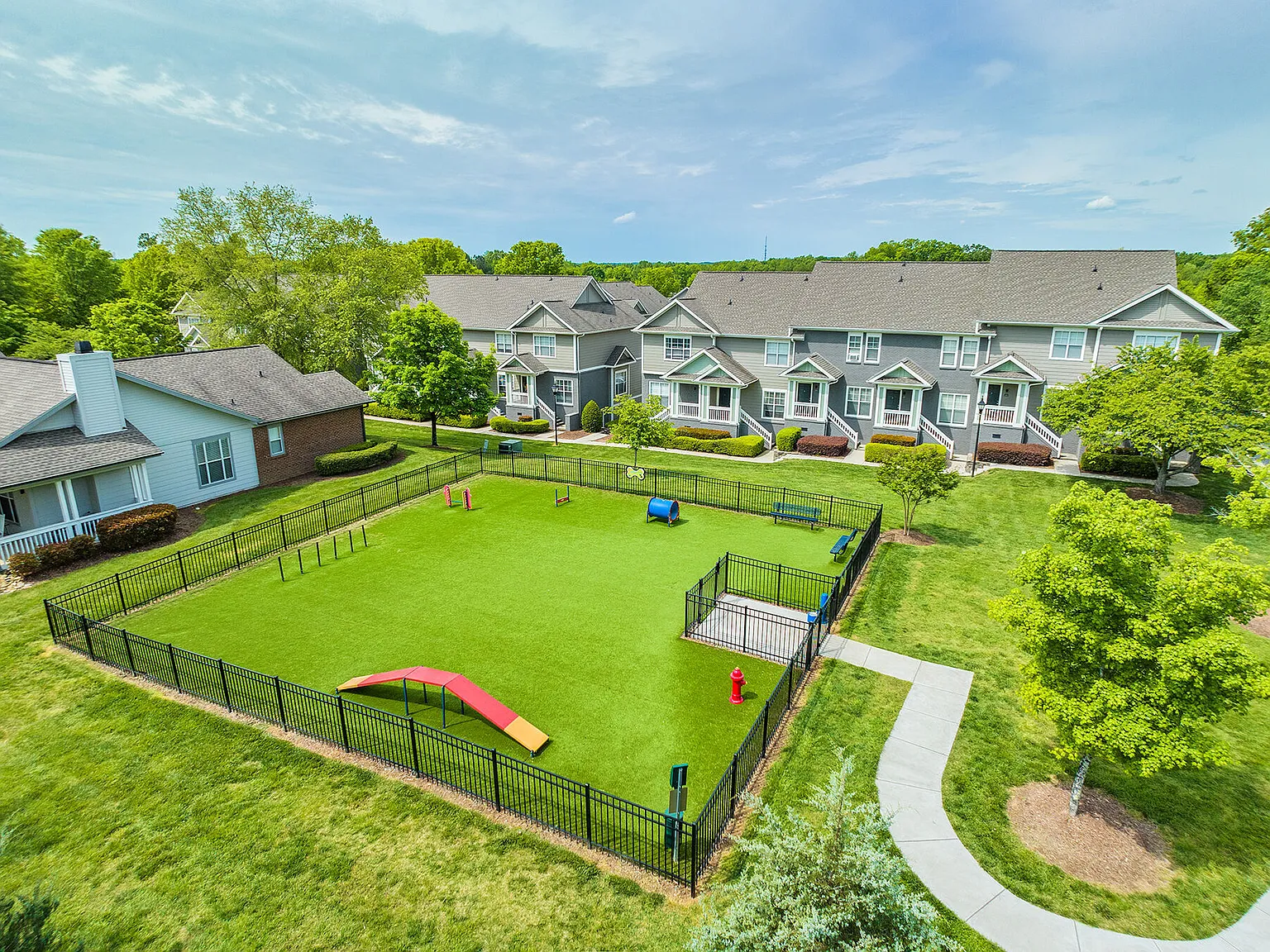 J501 Estates — Photo 1