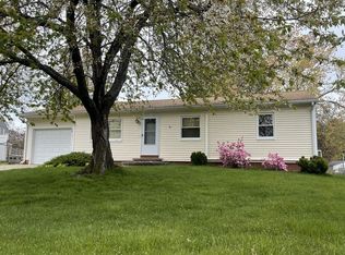 48 Blueberry Hill St, Springfield, MA 01128