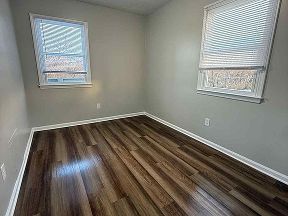 5th image of 181 Miller Dr #1
